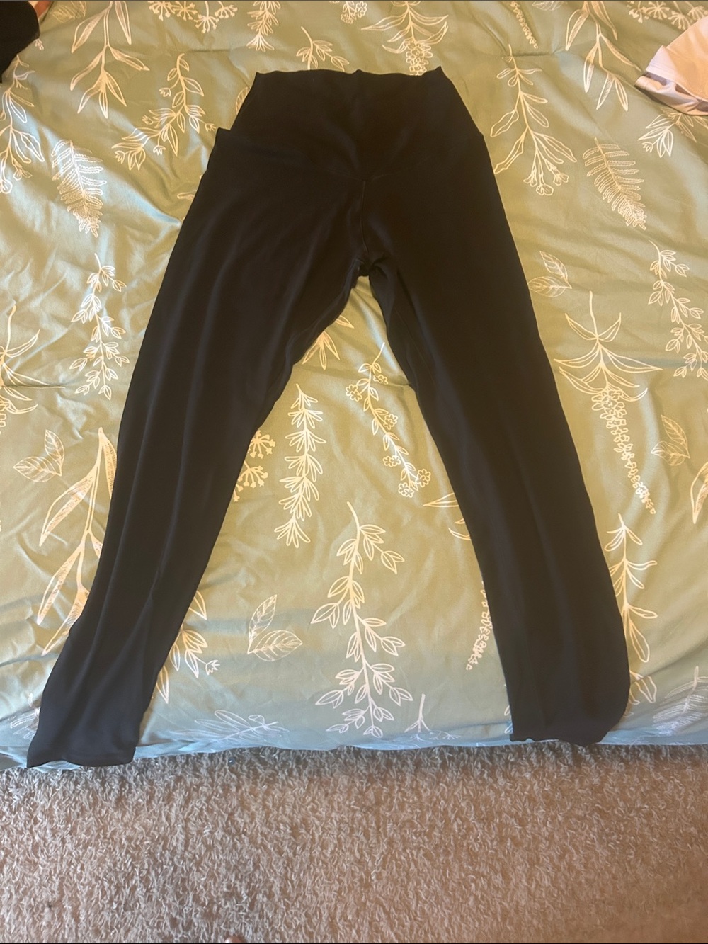 Offline by Aerie crossover leggings - Comfortable Everyday Bottoms